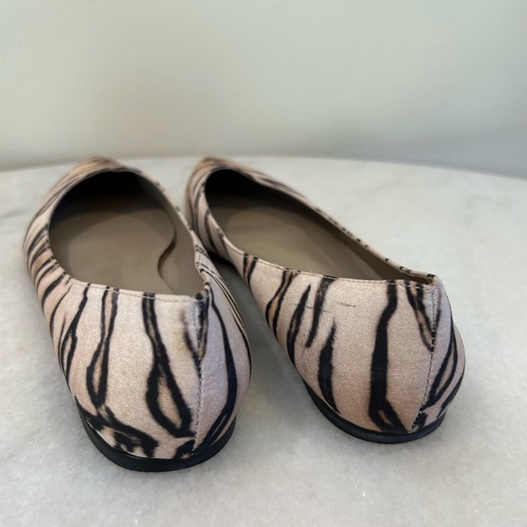 Zimmermann Tiger Print Flats, size 39 - Picture 7 of 7